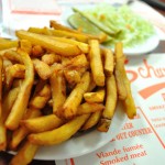 Schwartz's_Deli_fries_&_coleslaw