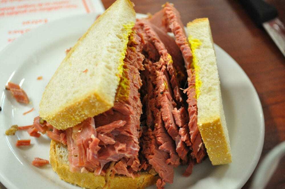 Shawartz's Deli, Montreal - Food Gypsy