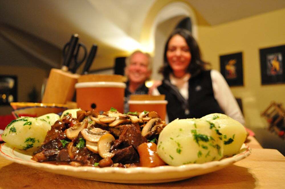 Boeuf Bourguignon with friends - Food Gypsy