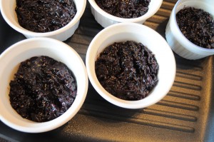 Add layer of black rice - Food Gypsy