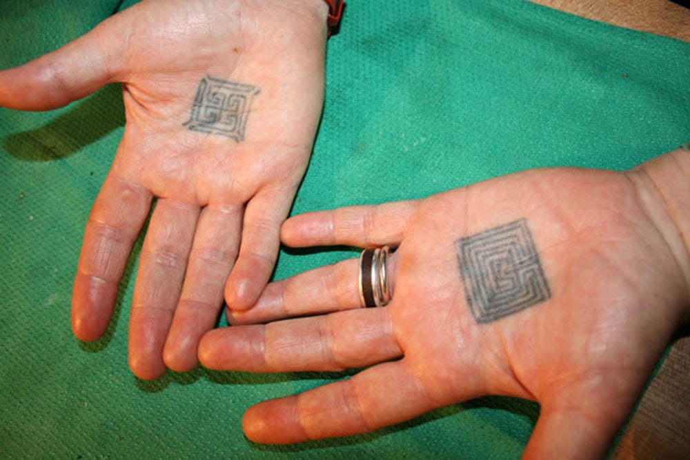 Chef measures ingredients using genius 'functional' hand tattoo