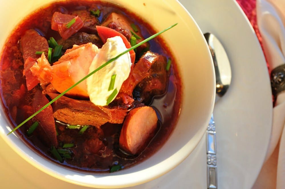 Russian Borscht, Beety & Meaty | Food Gypsy