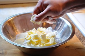 Pinch the butter into the dry mix - Food Gypsy
