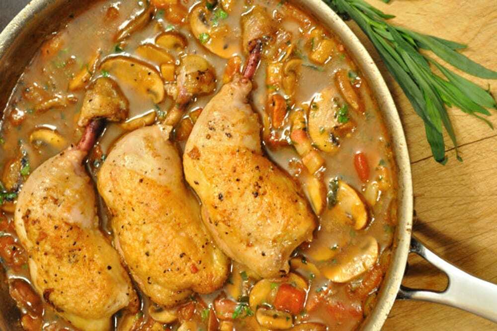 Poulet Sauté Chasseur - Hunter's Chicken - Food Gypsy