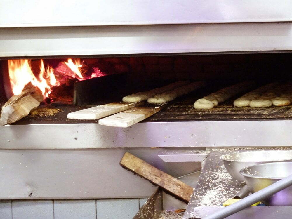Ottawa Bagelshop, oven - Food Gypsy