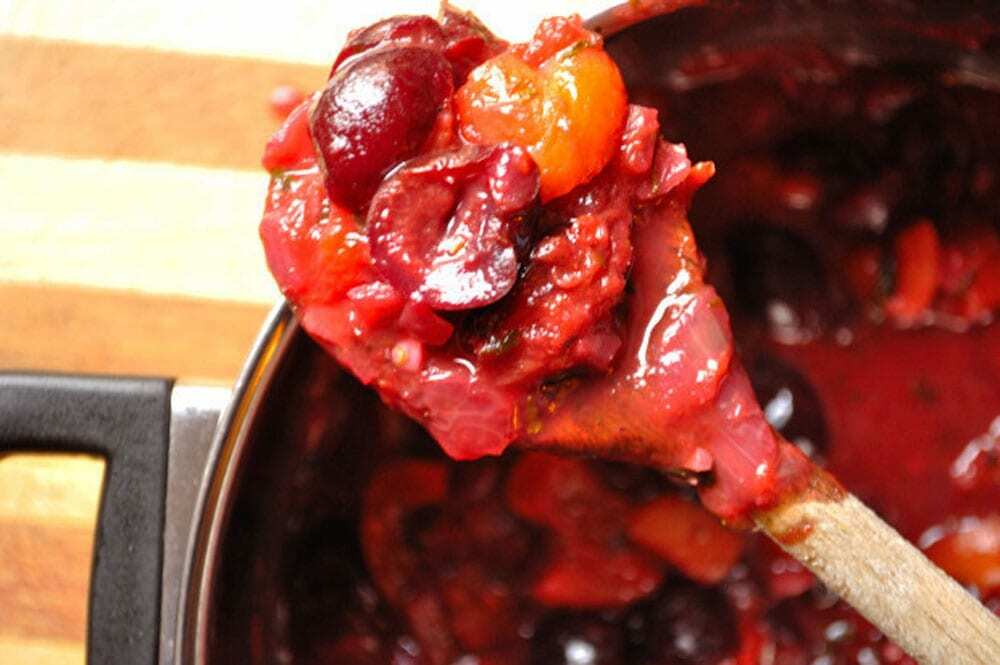 Tangy Fruit Chutney - Food Gypsy