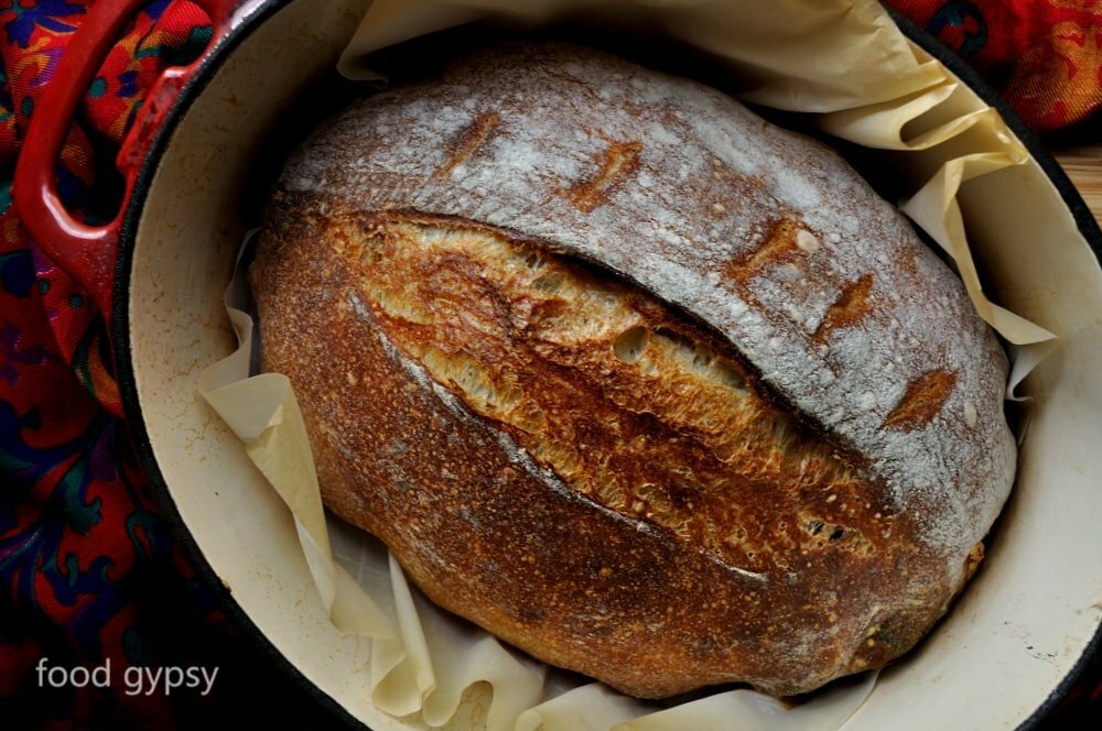 EASY SOURDOUGH BREAD WITH STARTER STORY - Easy and Delish